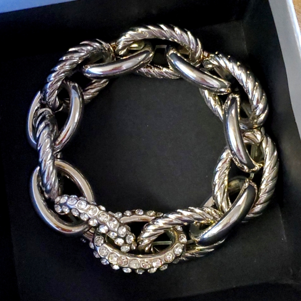 Bracelet - Picture 4 of 7